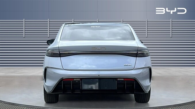 BYD Seal 230kW Design 83kWh 4dr Auto Electric Saloon - Image 6